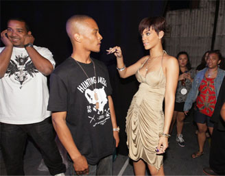 T.I. и Rihanna отбились от Beyonce!