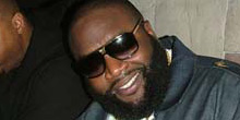 Floyd Mayweather смеется над Rick Ross