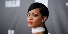 Rihanna выложила в своем Instagram два ролика