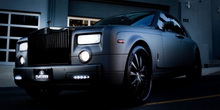 Rolls-Royce Phantom на колесах 26
